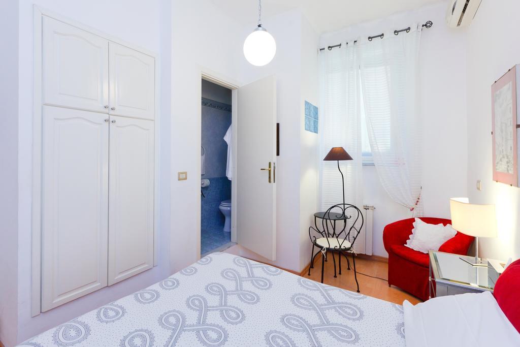 Ave Roma B&B Bagian luar foto