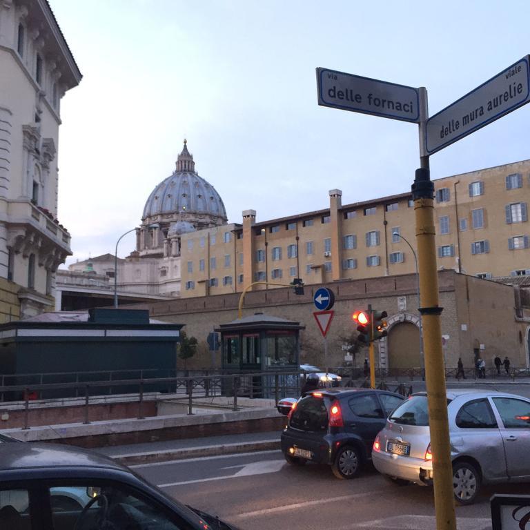 Ave Roma B&B Bagian luar foto